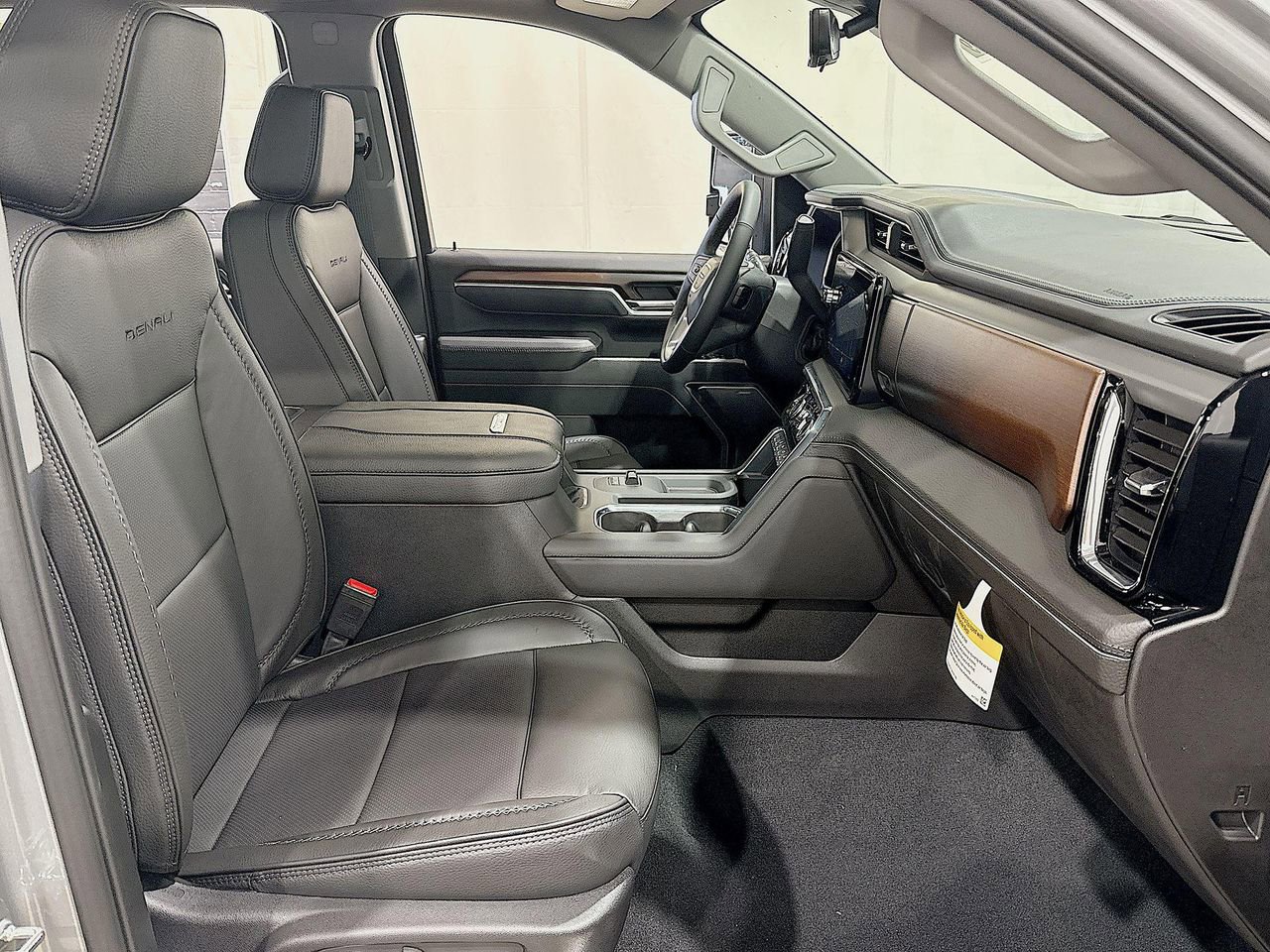 2026 Gmc Sierra 2500 HD Denali photo 26