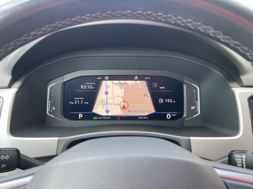 2020 Volkswagen Atlas Cross Sport V6 SEL photo 8