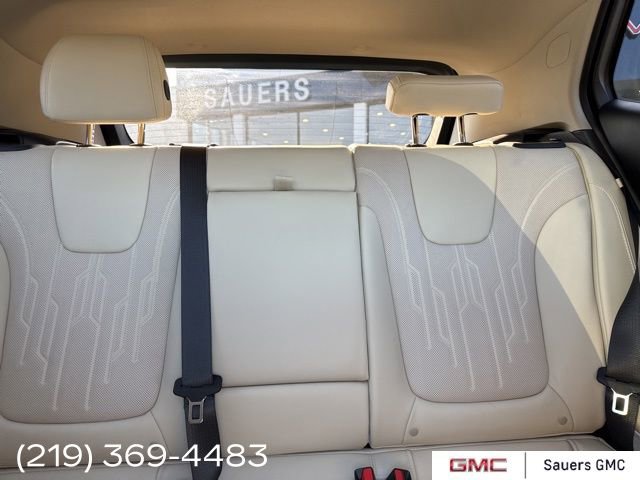 2024 Buick Encore GX Avenir photo 16