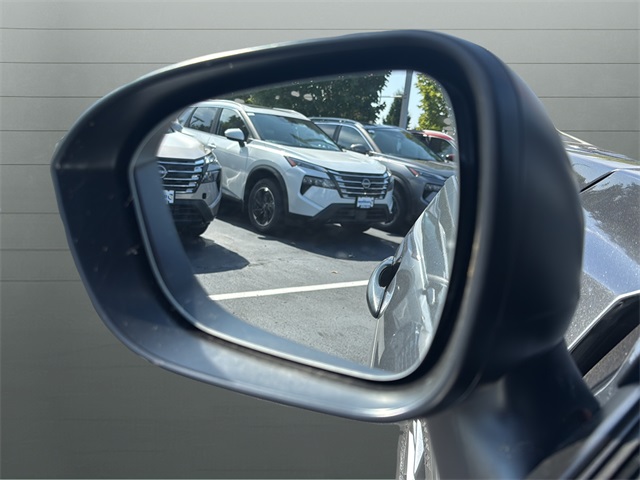 2026 Nissan Rogue S photo 26