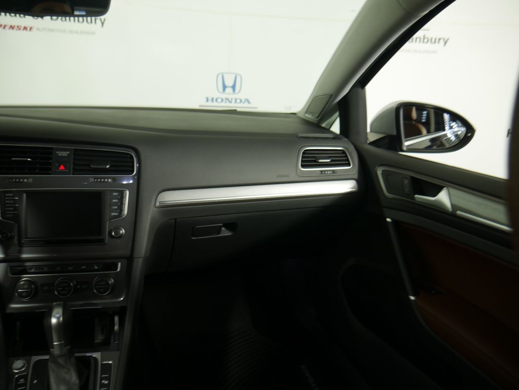 2017 Volkswagen Golf Alltrack TSI S 4Motion photo 13