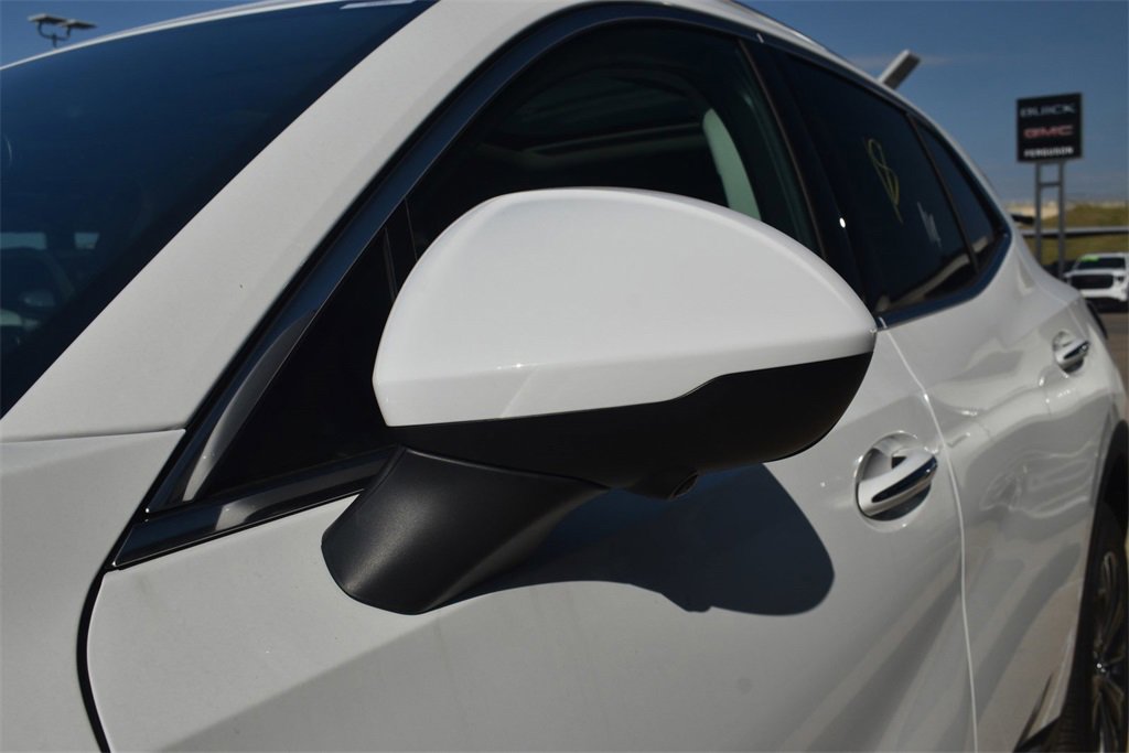 2025 Buick Envision Preferred photo 12