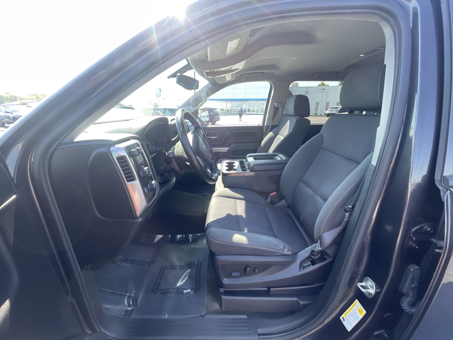 2015 Chevrolet Silverado 1500 LT photo 40