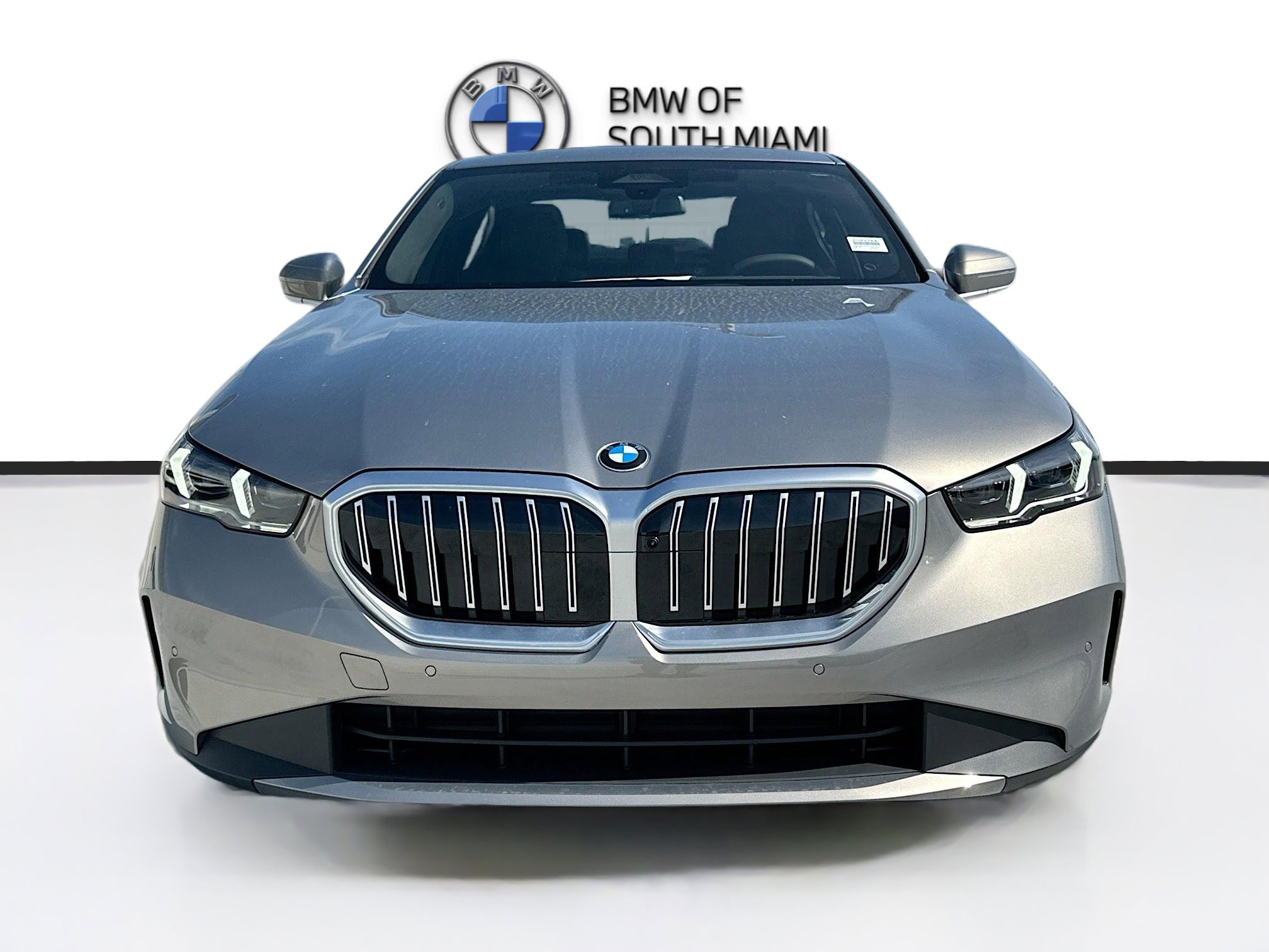 2025 Bmw 530i photo 2