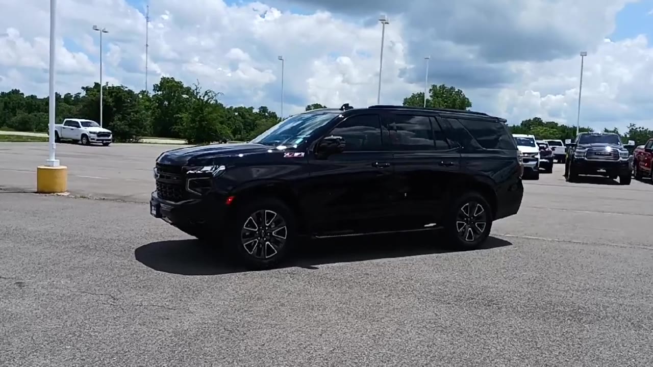 2023 Chevrolet Tahoe Z71 photo 4