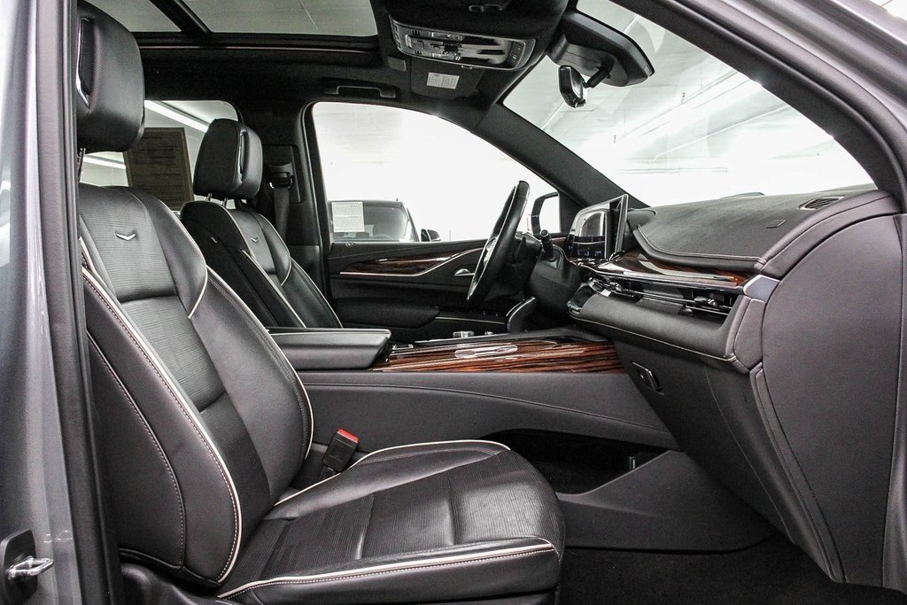 2022 Cadillac Escalade ESV Premium Luxury photo 19