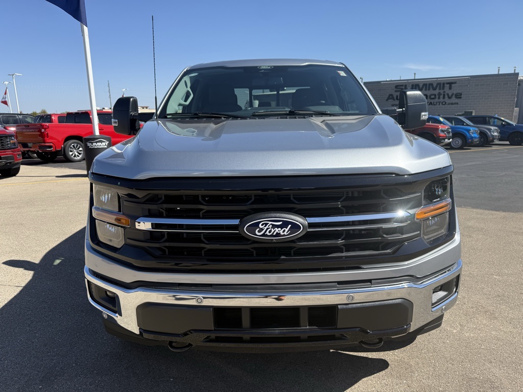 2025 Ford F-150 XLT photo 24