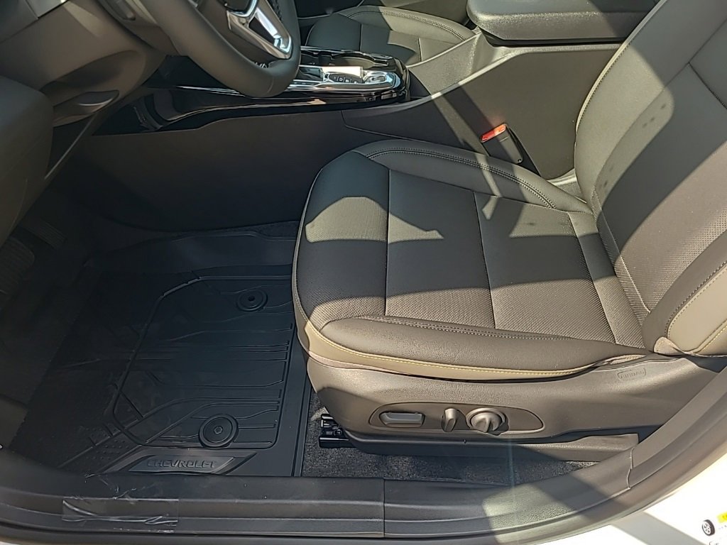 2026 Chevrolet Trax ACTIV photo 11