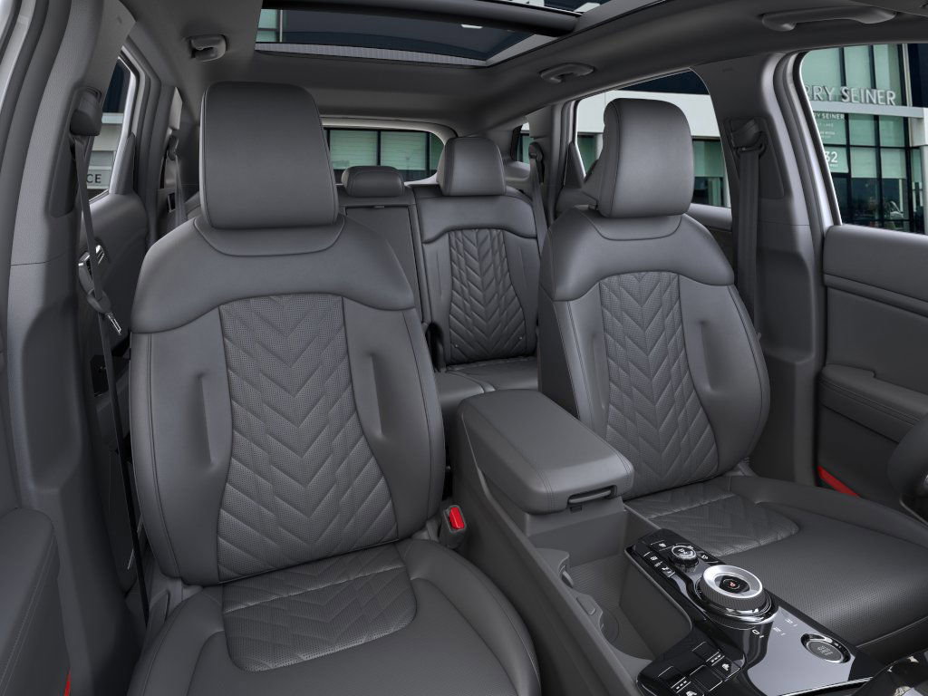 2025 Kia Sportage X-Line photo 8