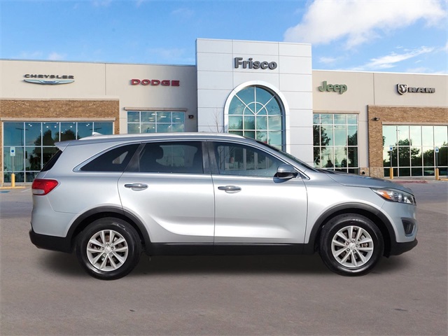 Used 2017 Kia Sorento LX with VIN 5XYPG4A3XHG244237 for sale in Frisco, TX
