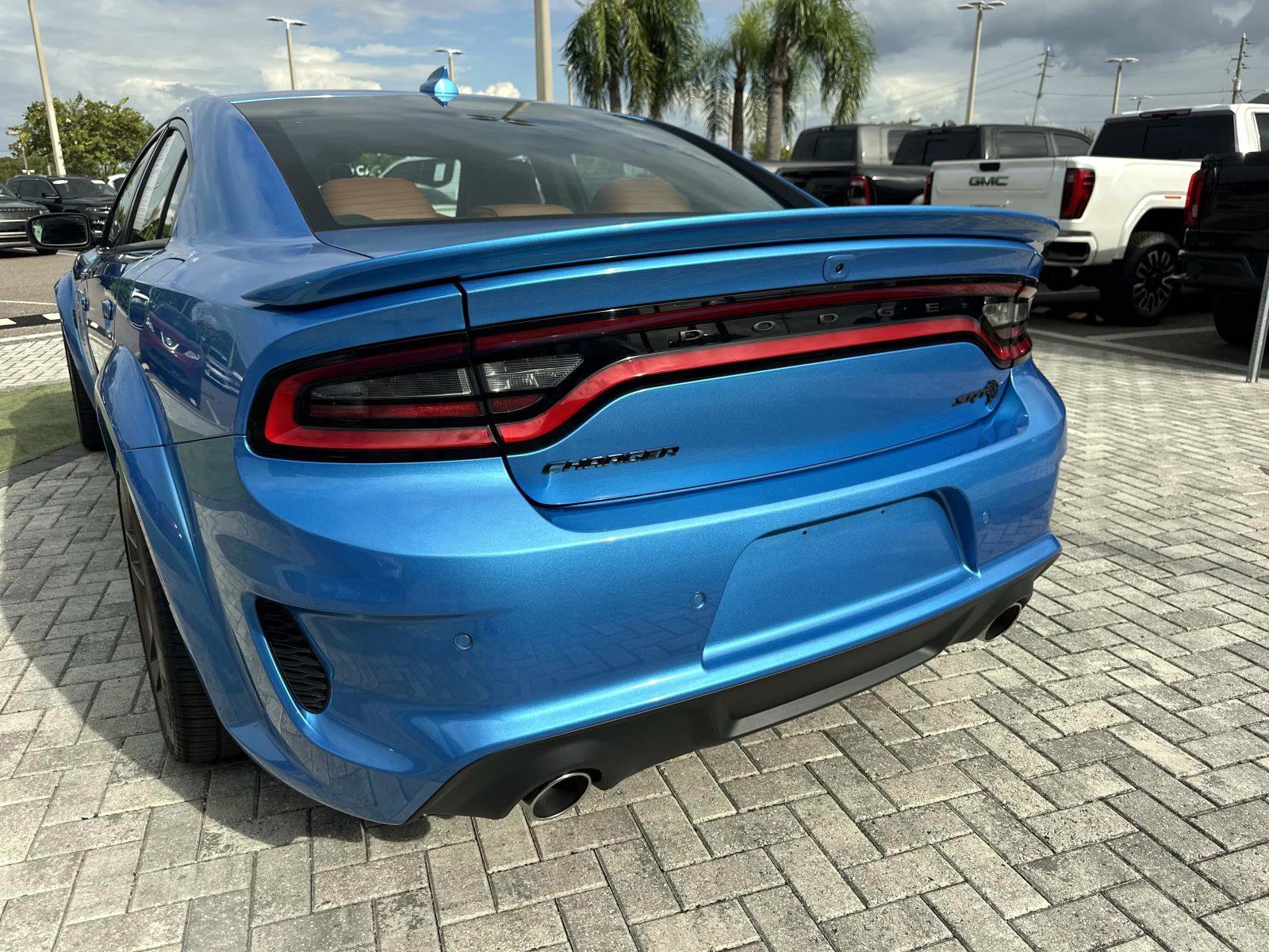 2023 Dodge Charger SRT8 Hellcat Widebody photo 9