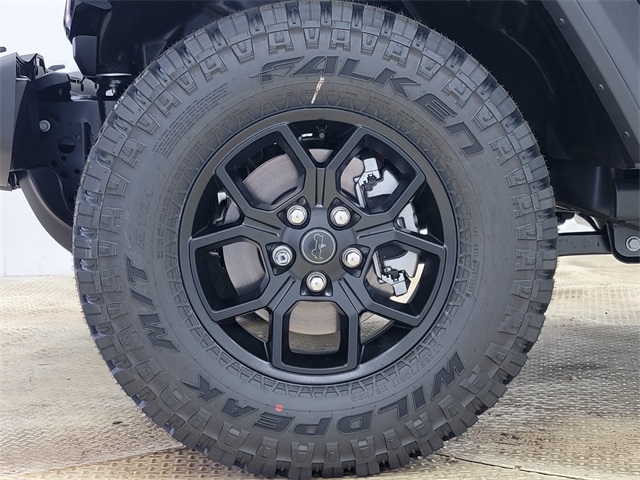 2025 Jeep Wrangler Willys photo 11