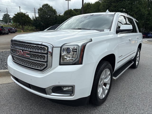 2017 Gmc Yukon SLT photo 3