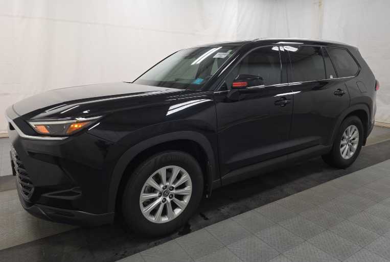 2025 Toyota Grand Highlander XLE