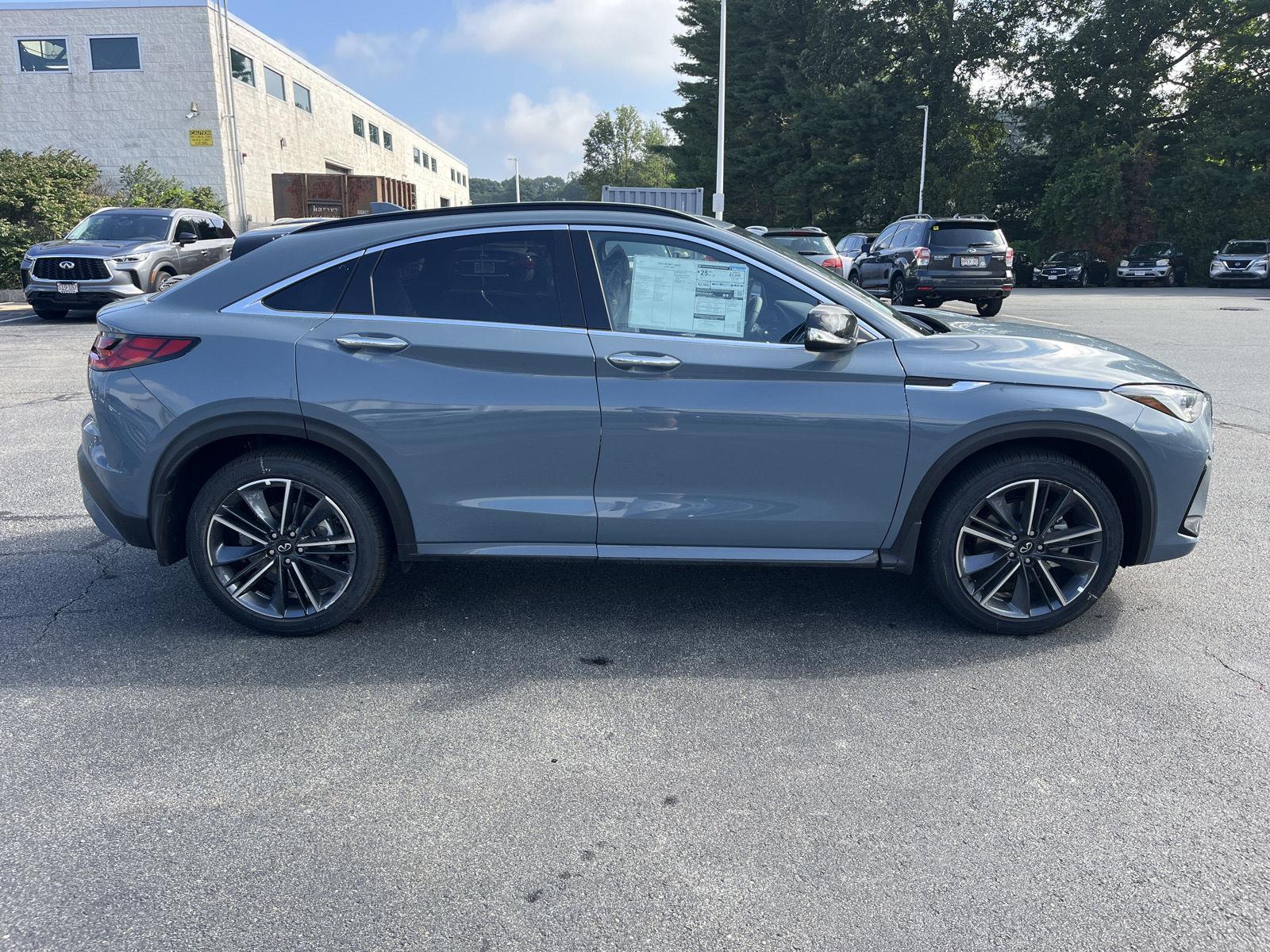 2025 Infiniti QX55 Luxe photo 2