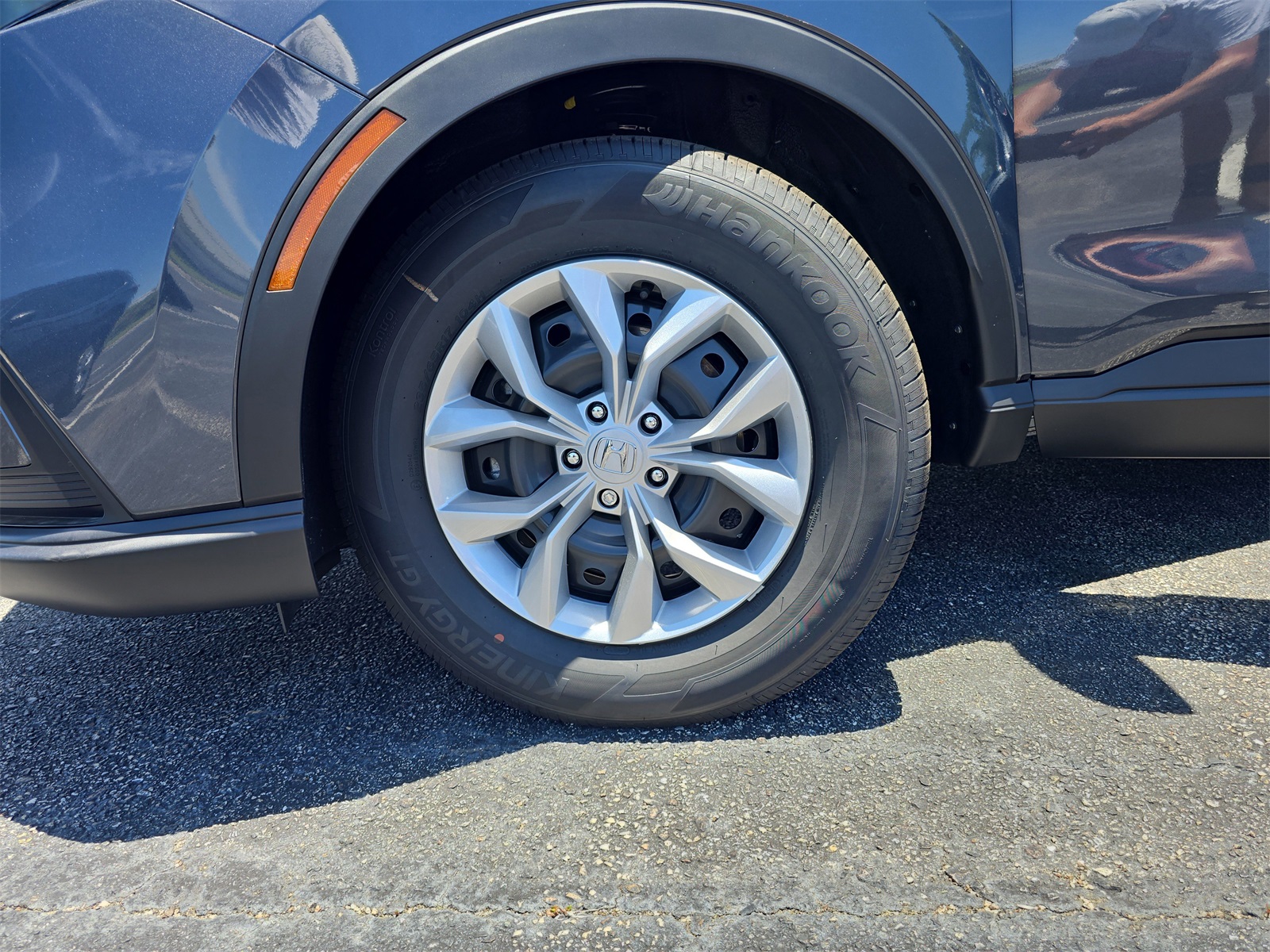 2026 Honda CR-V LX photo 9
