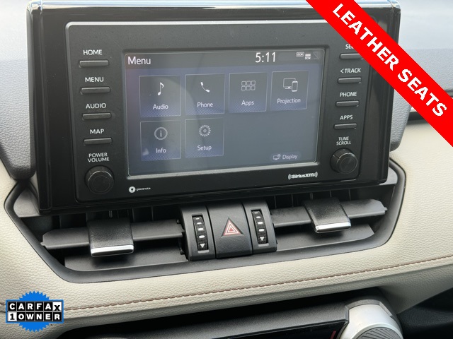 2020 Toyota RAV4 XLE Premium photo 21
