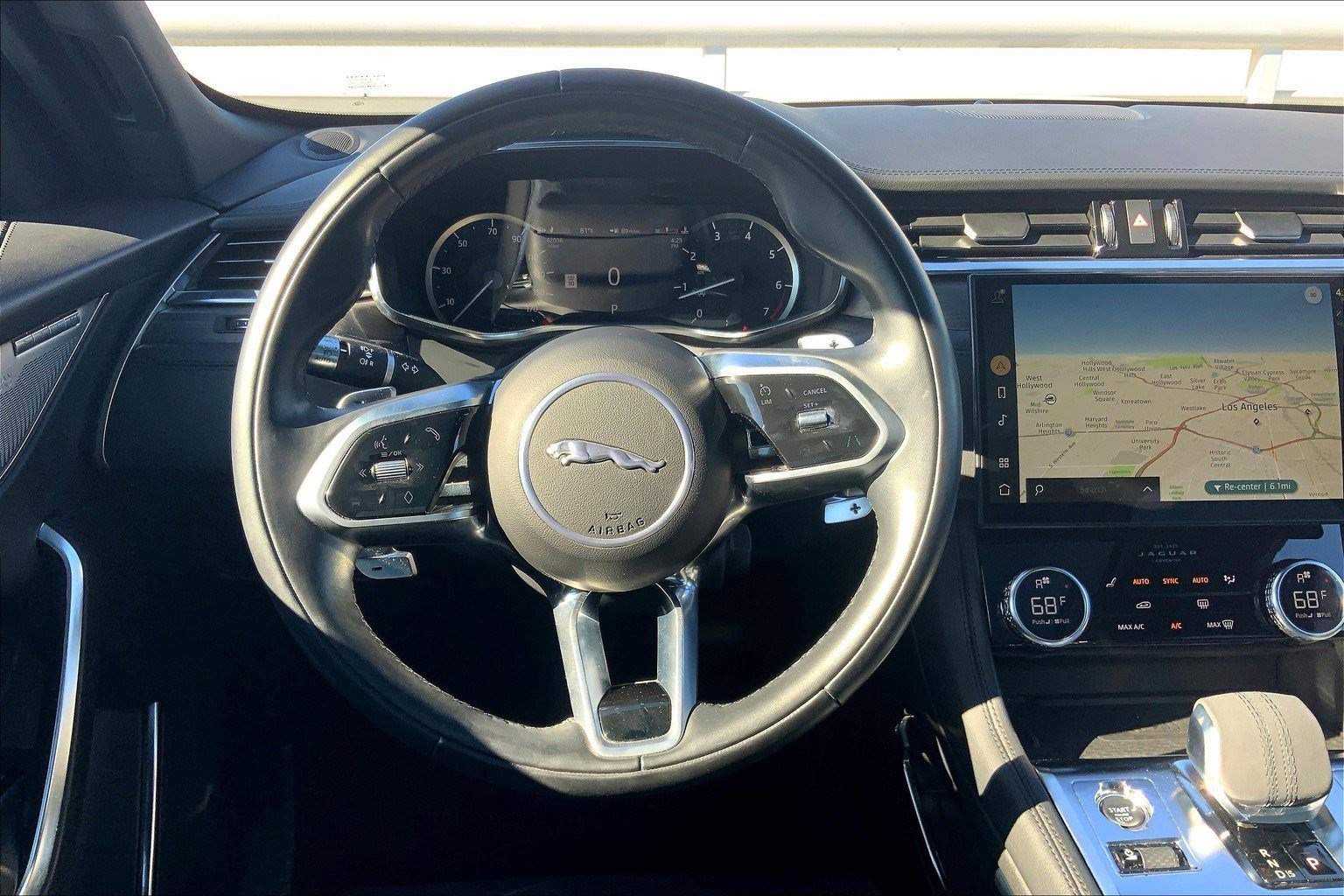 2022 Jaguar F-PACE P250 S photo 4