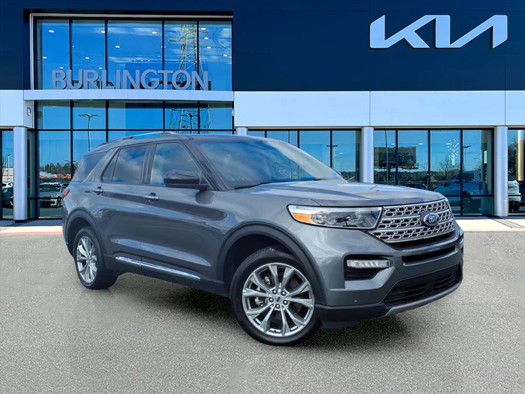 2023 Ford Explorer Limited's photo
