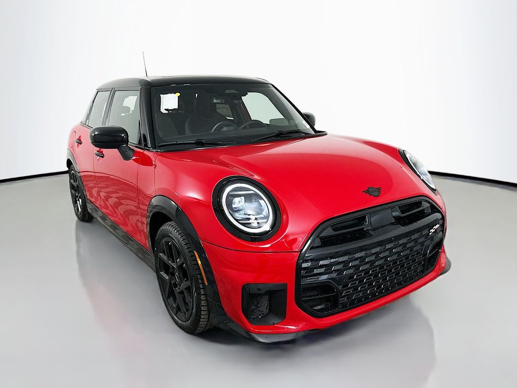 2026 Mini Cooper Hardtop S 4 Door Iconic photo 3