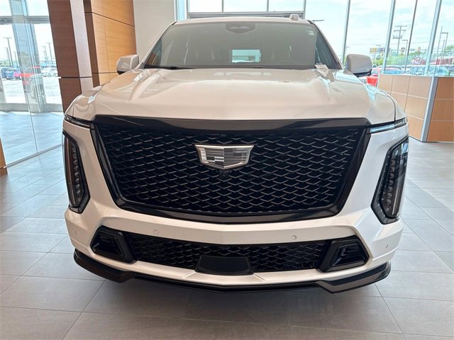 2025 Cadillac Escalade V-Series photo 7