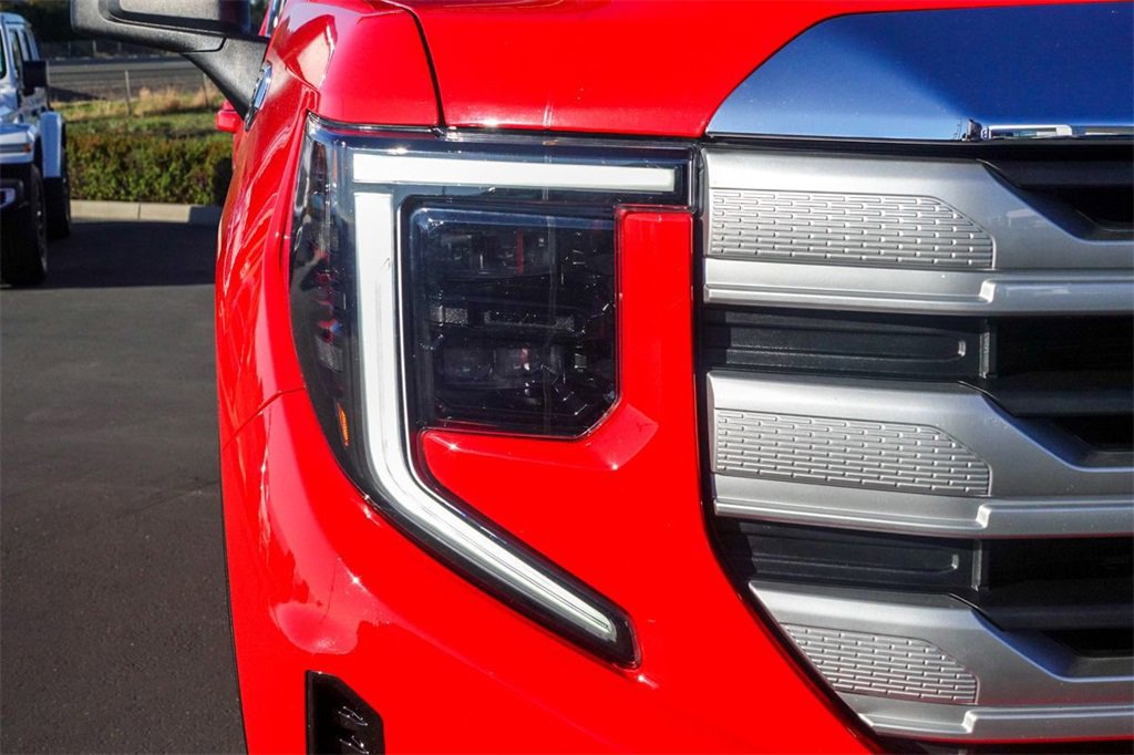 2022 Gmc Sierra 1500 SLE photo 3