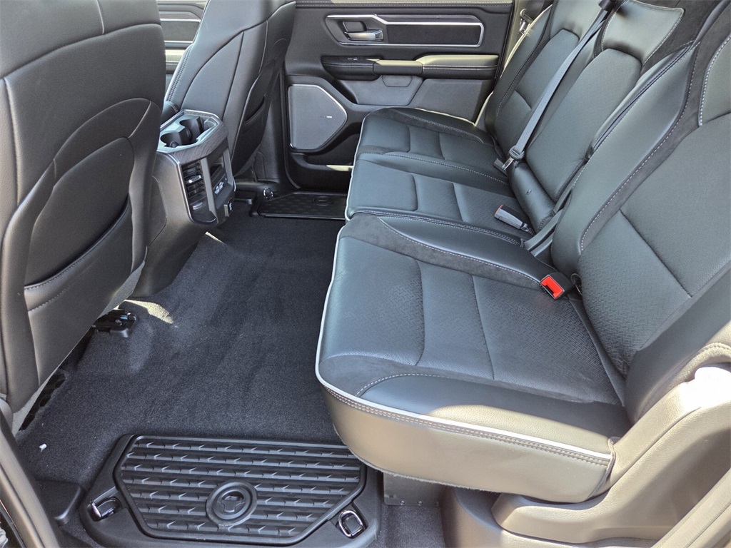 2026 Ram 1500 Laramie photo 8