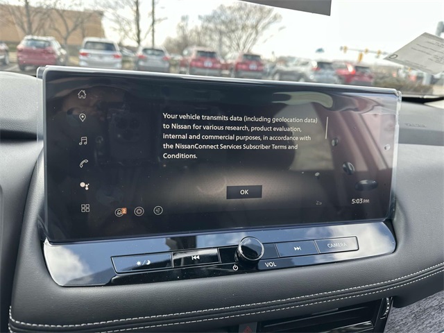 2025 Nissan Rogue Platinum photo 4