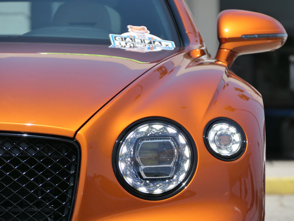 2022 Bentley Continental GT V8 photo 9