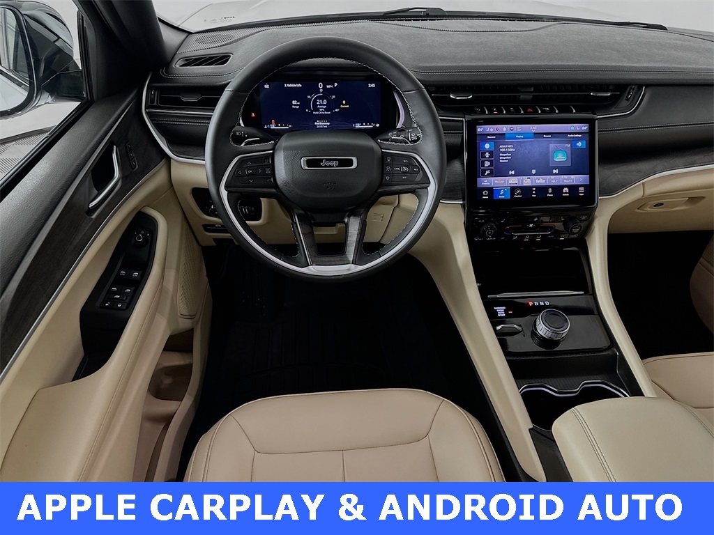 2023 Jeep Grand Cherokee Limited photo 3