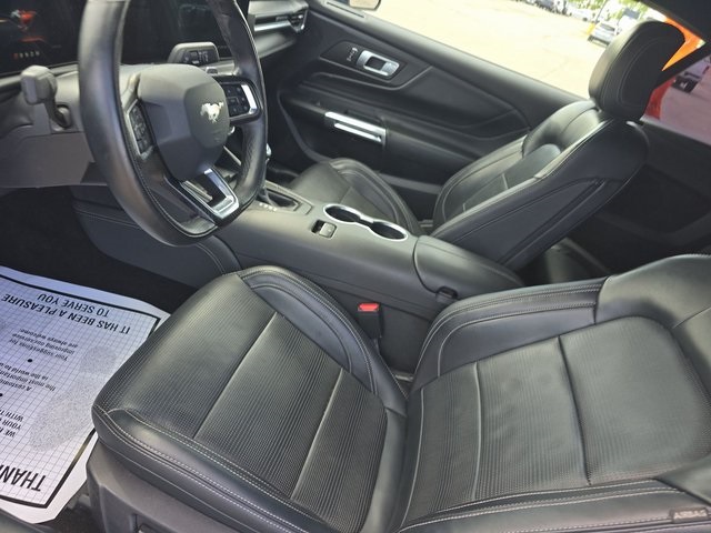 2024 Ford Mustang GT Premium photo 3