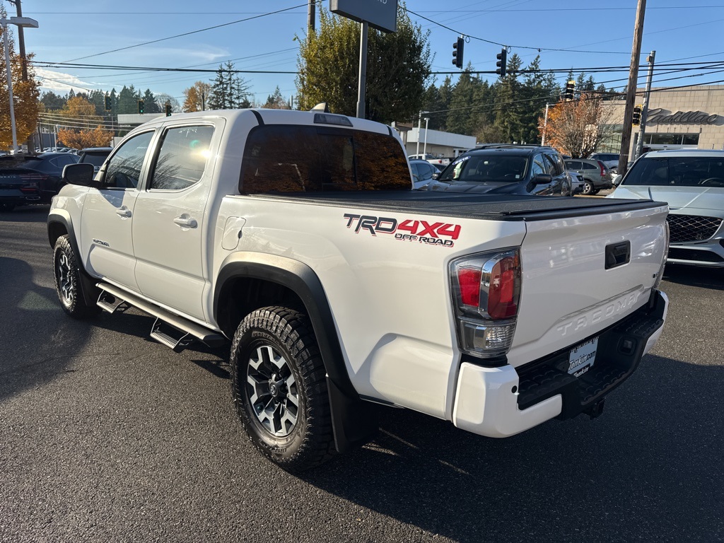2022 Toyota Tacoma TRD Off-Road V6 photo 3