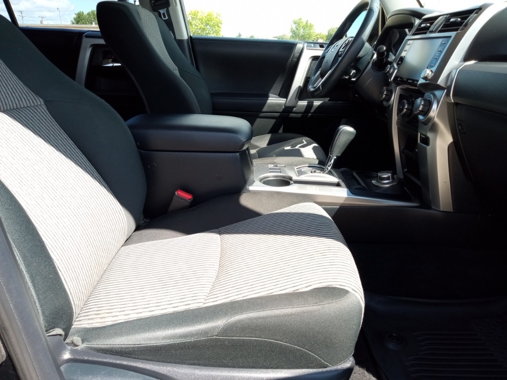 2023 Toyota 4Runner SR5 photo 22