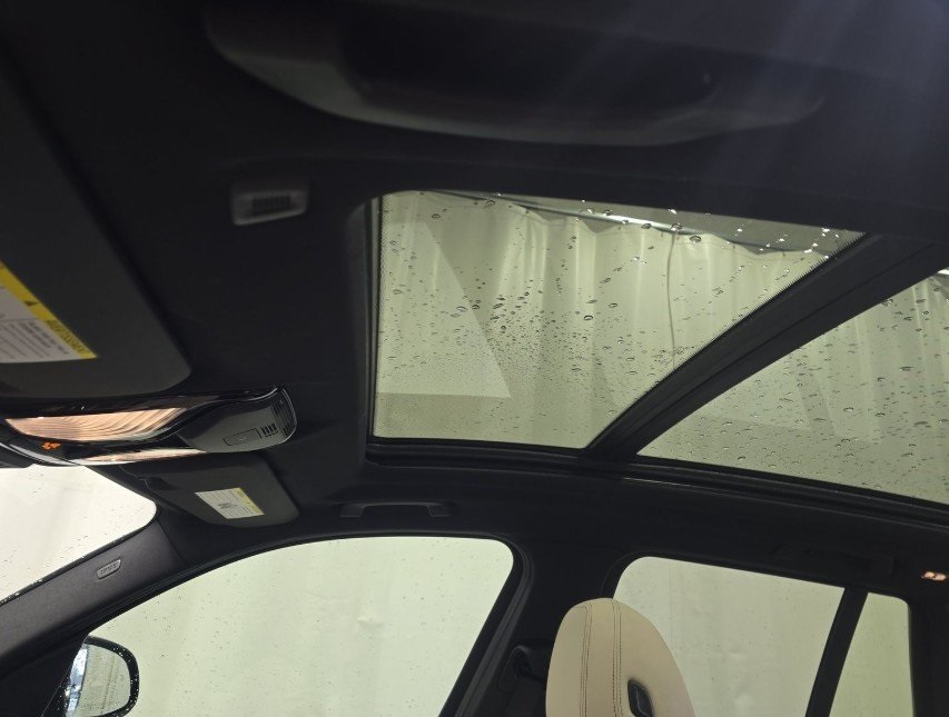 2023 BMW X3 - Image 7