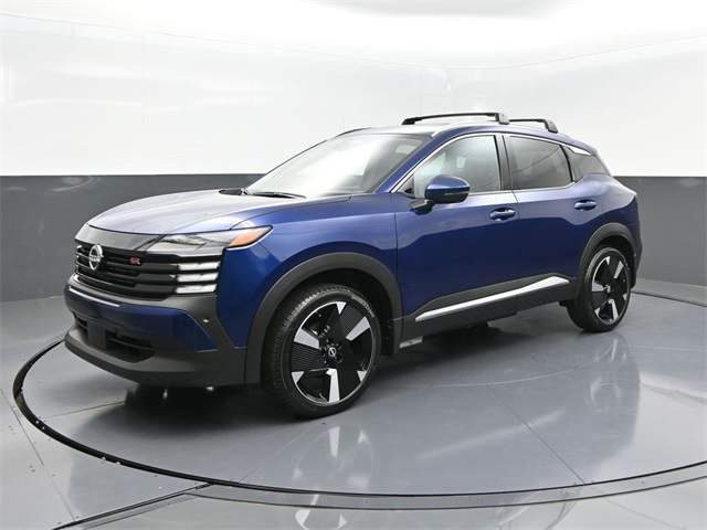 2025 Nissan Kicks SR photo 2