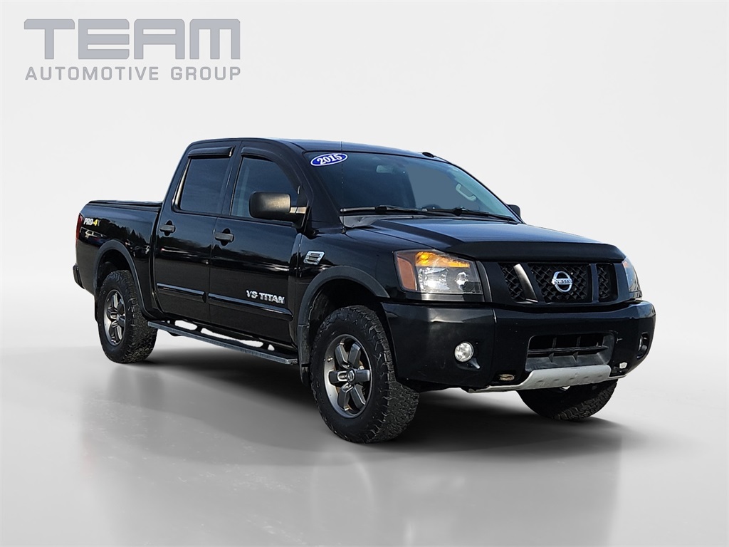 2015 Nissan Titan PRO-4X's photo
