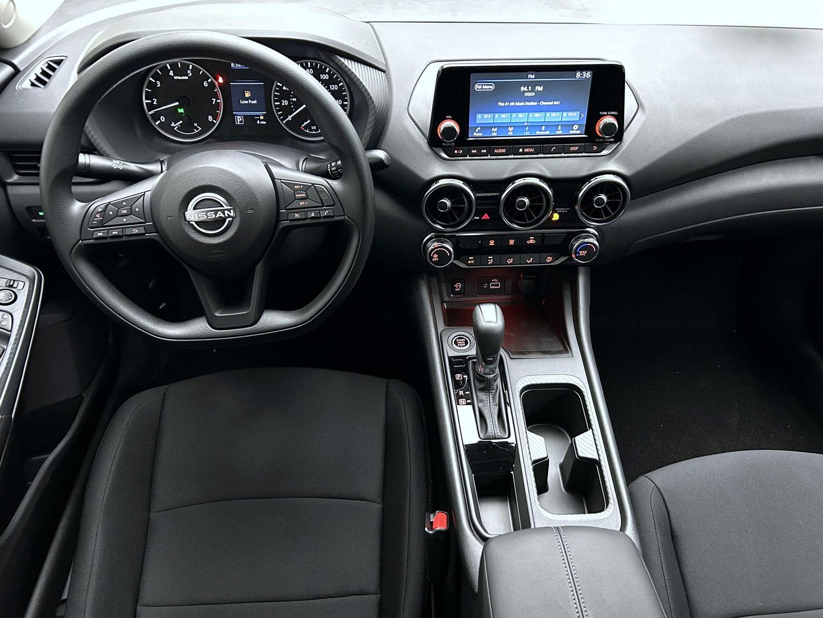 2025 Nissan Sentra S photo 11