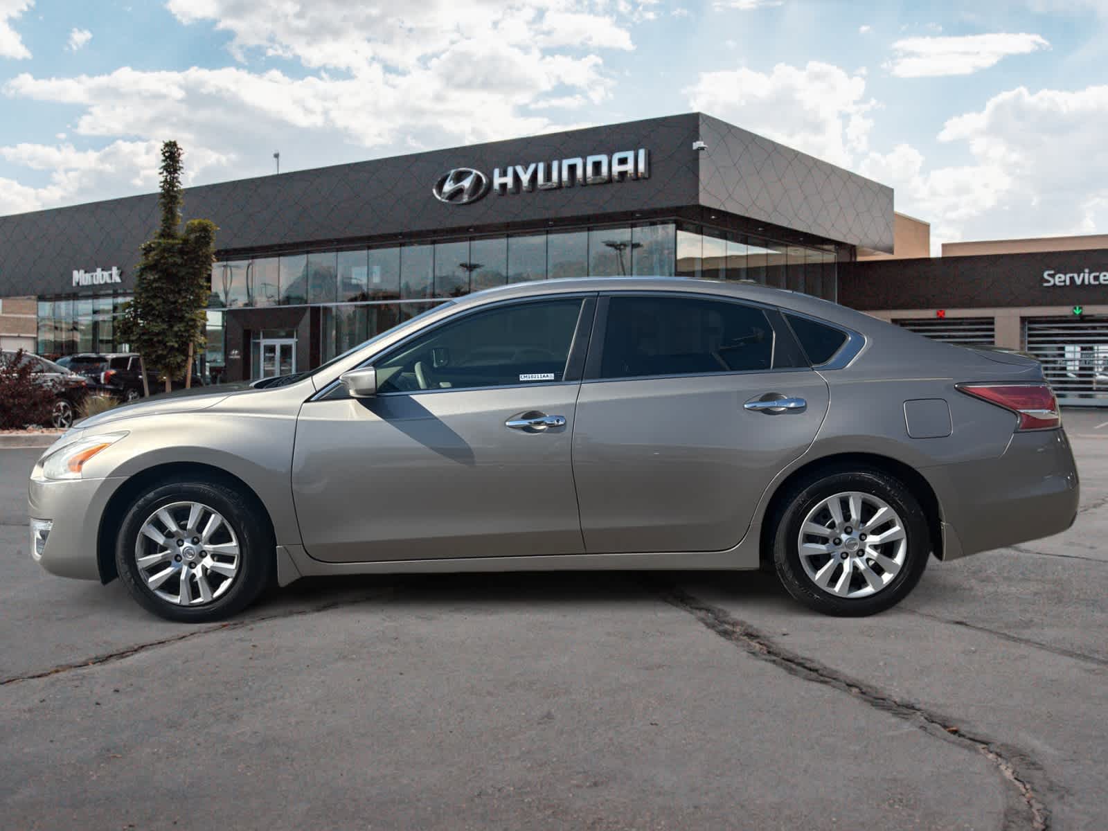 Used 2015 Nissan Altima S with VIN 1N4AL3AP7FN870211 for sale in Lindon, UT