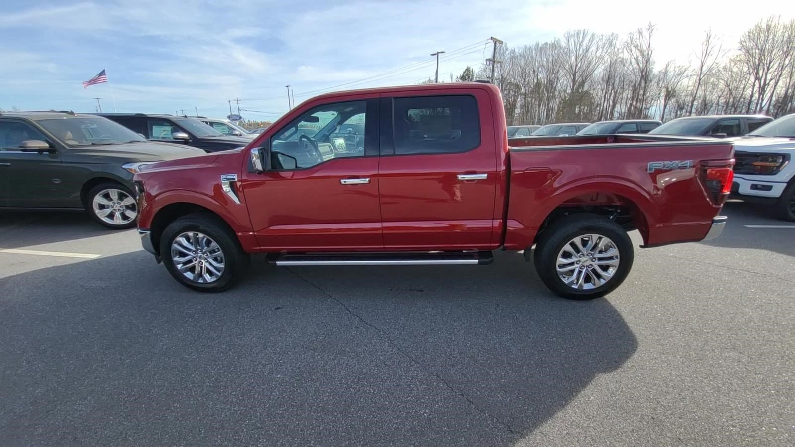 2025 Ford F-150 XLT photo 6