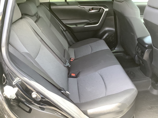 2024 Toyota RAV4 Hybrid photo 2