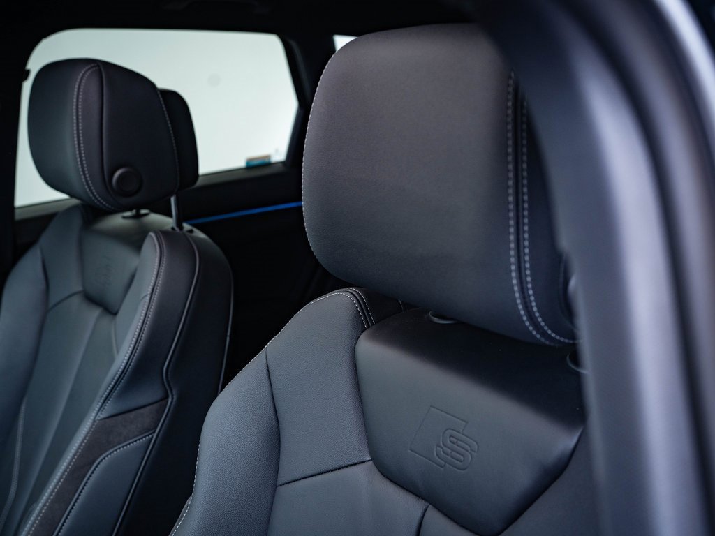 2022 Audi Q3 S line Premium Plus photo 20