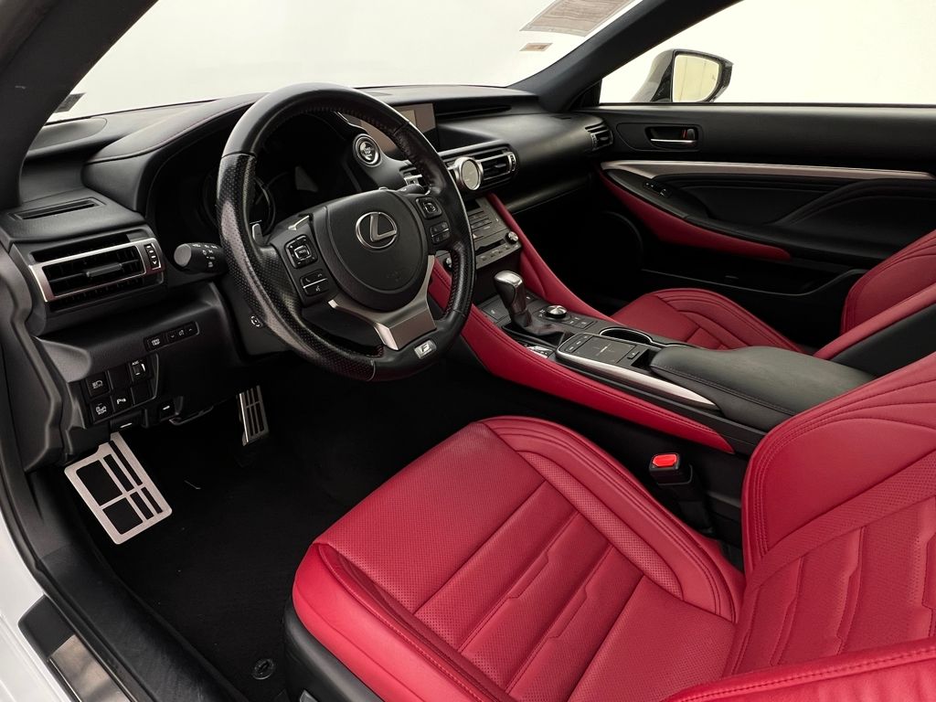 2022 Lexus RC 300 F SPORT photo 4