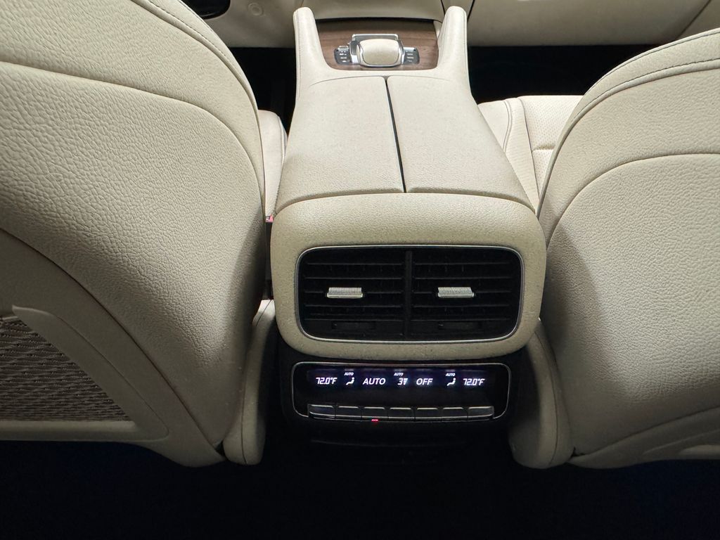 2022 Mercedes Benz GLS 450 4MATIC photo 33
