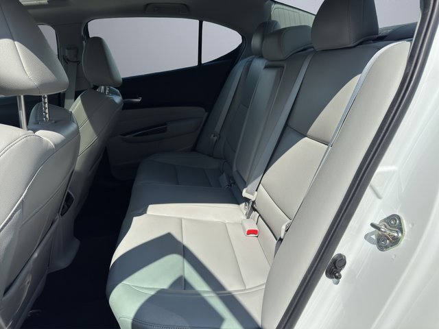 2017 Acura TLX 2.4L Base photo 22
