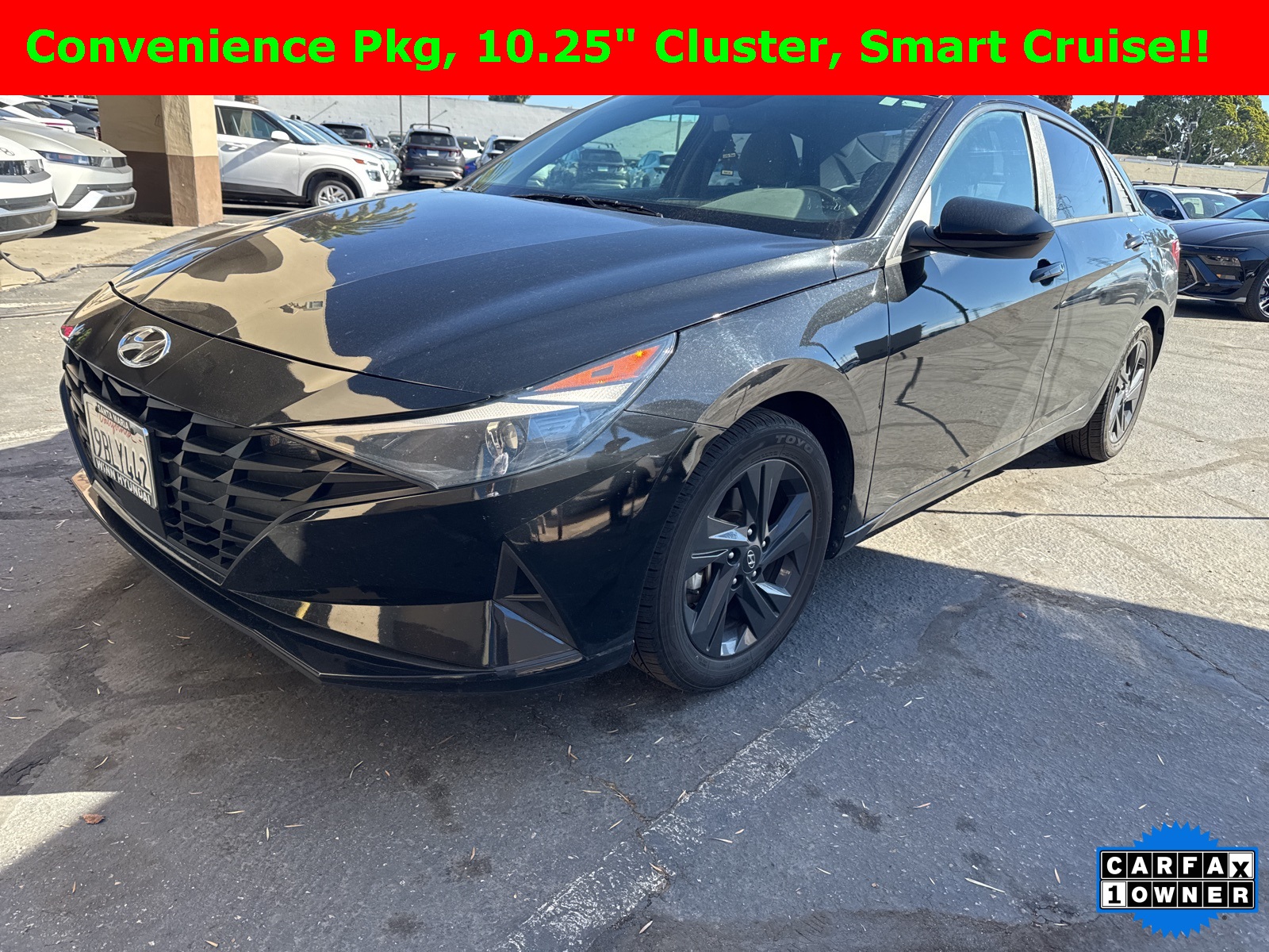 2022 Hyundai Elantra SEL's photo