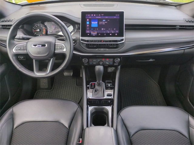 2022 Jeep Compass Altitude photo 14