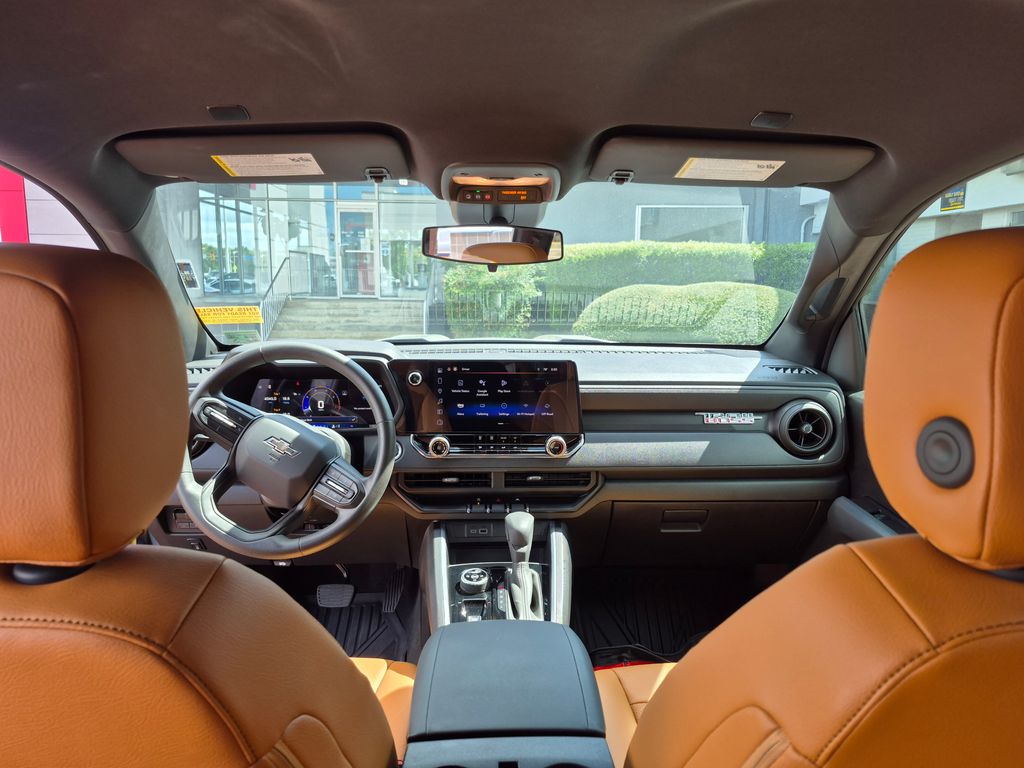 2024 Chevrolet Colorado Trail Boss photo 14