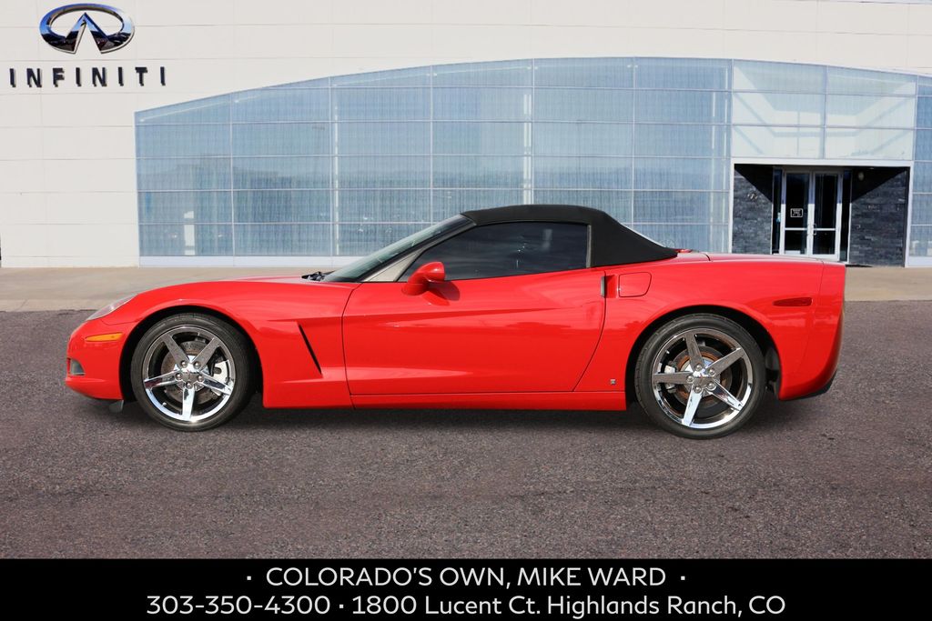 2007 Chevrolet Corvette Base photo 2