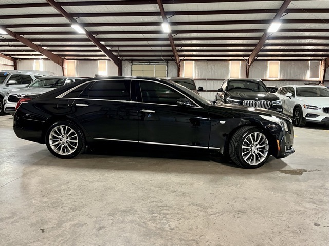 2017 Cadillac CT6 Luxury photo 4