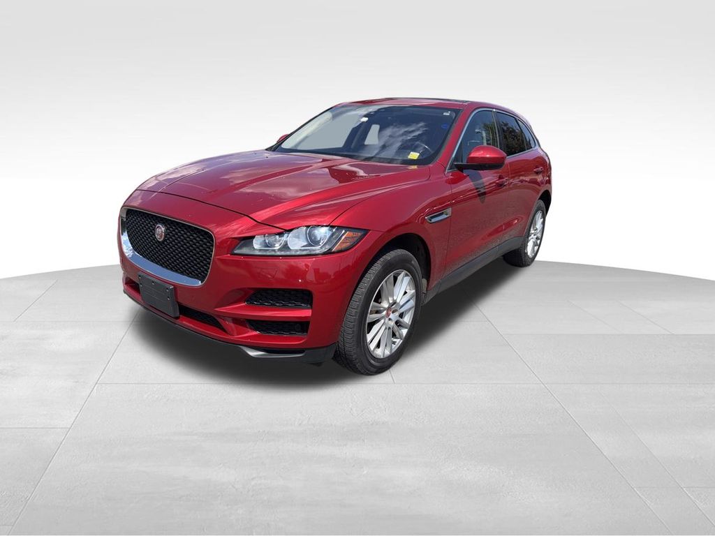 2020 Jaguar F-PACE Prestige photo 8